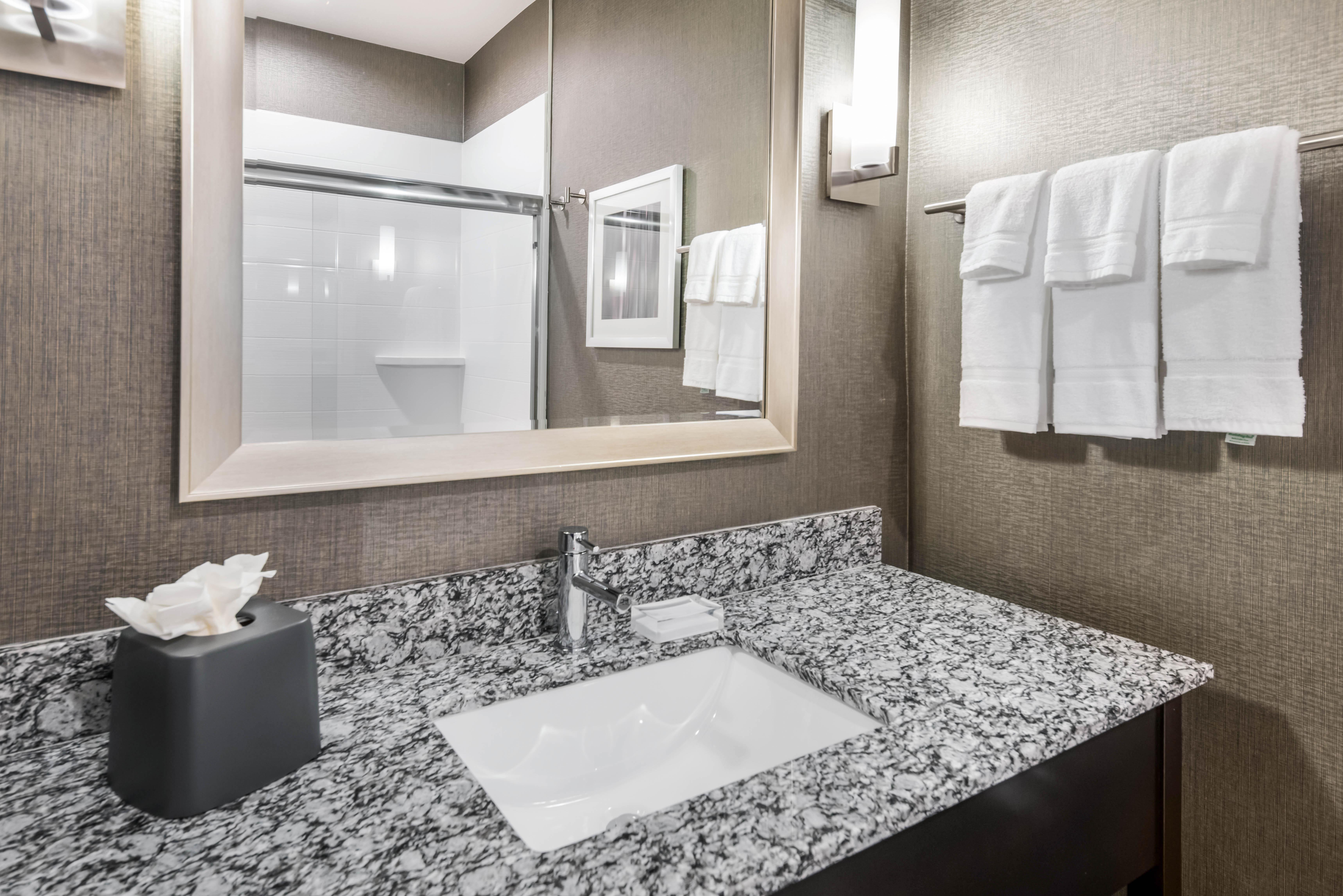 Holiday Inn Hotel & Suites Silicon Valley - Milpitas By Ihg Exterior foto
