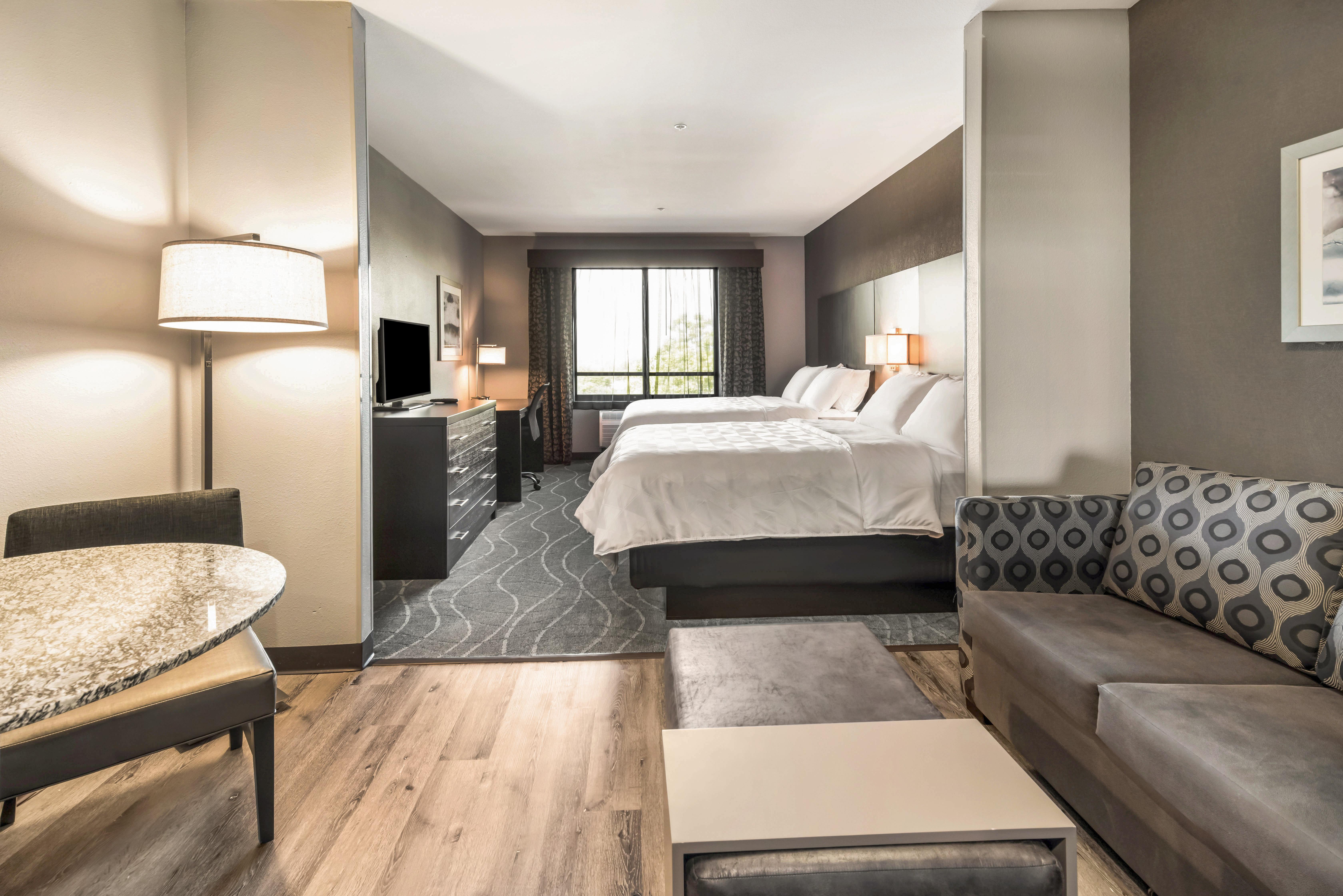 Holiday Inn Hotel & Suites Silicon Valley - Milpitas By Ihg Exterior foto