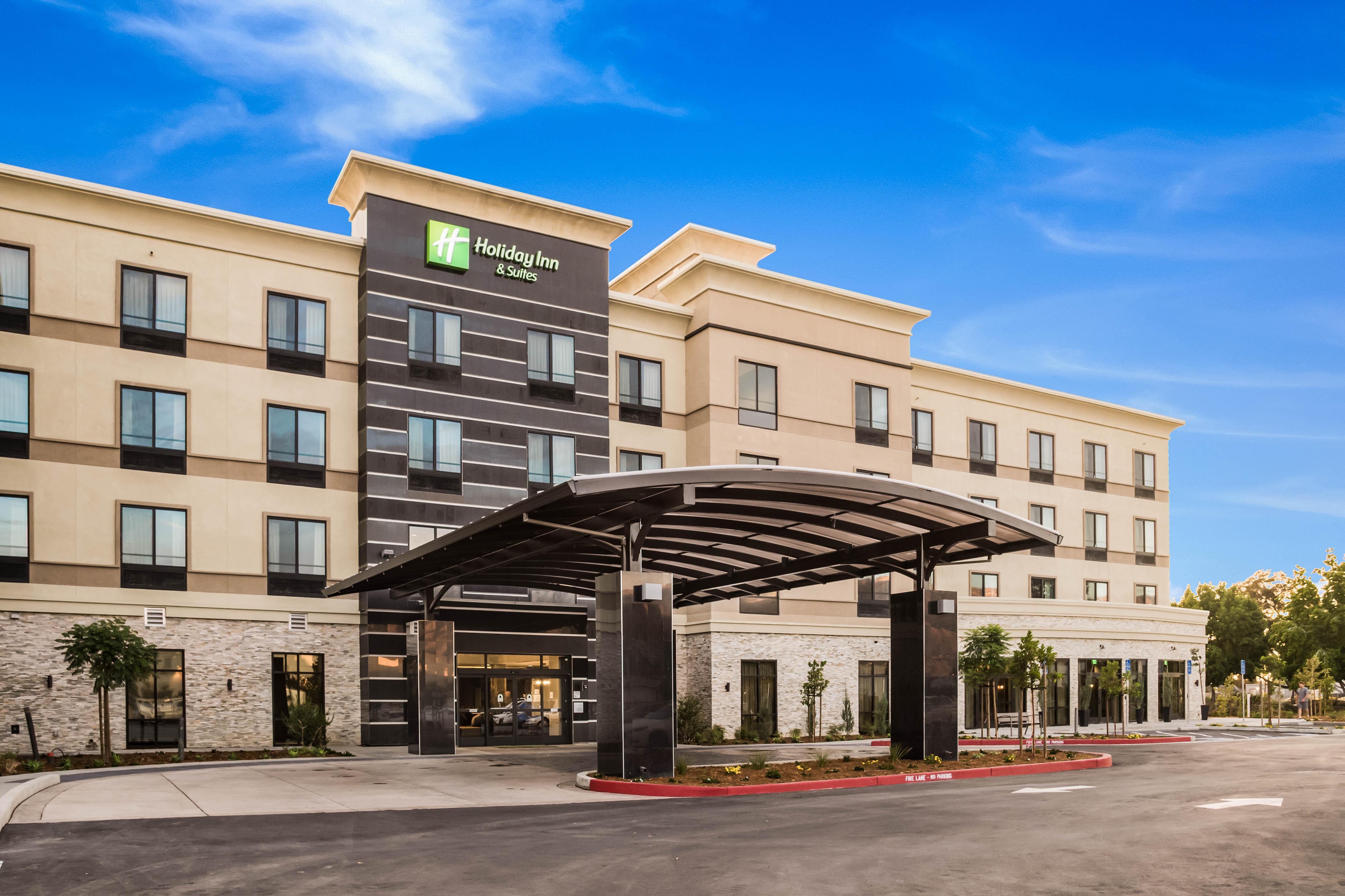 Holiday Inn Hotel & Suites Silicon Valley - Milpitas By Ihg Exterior foto