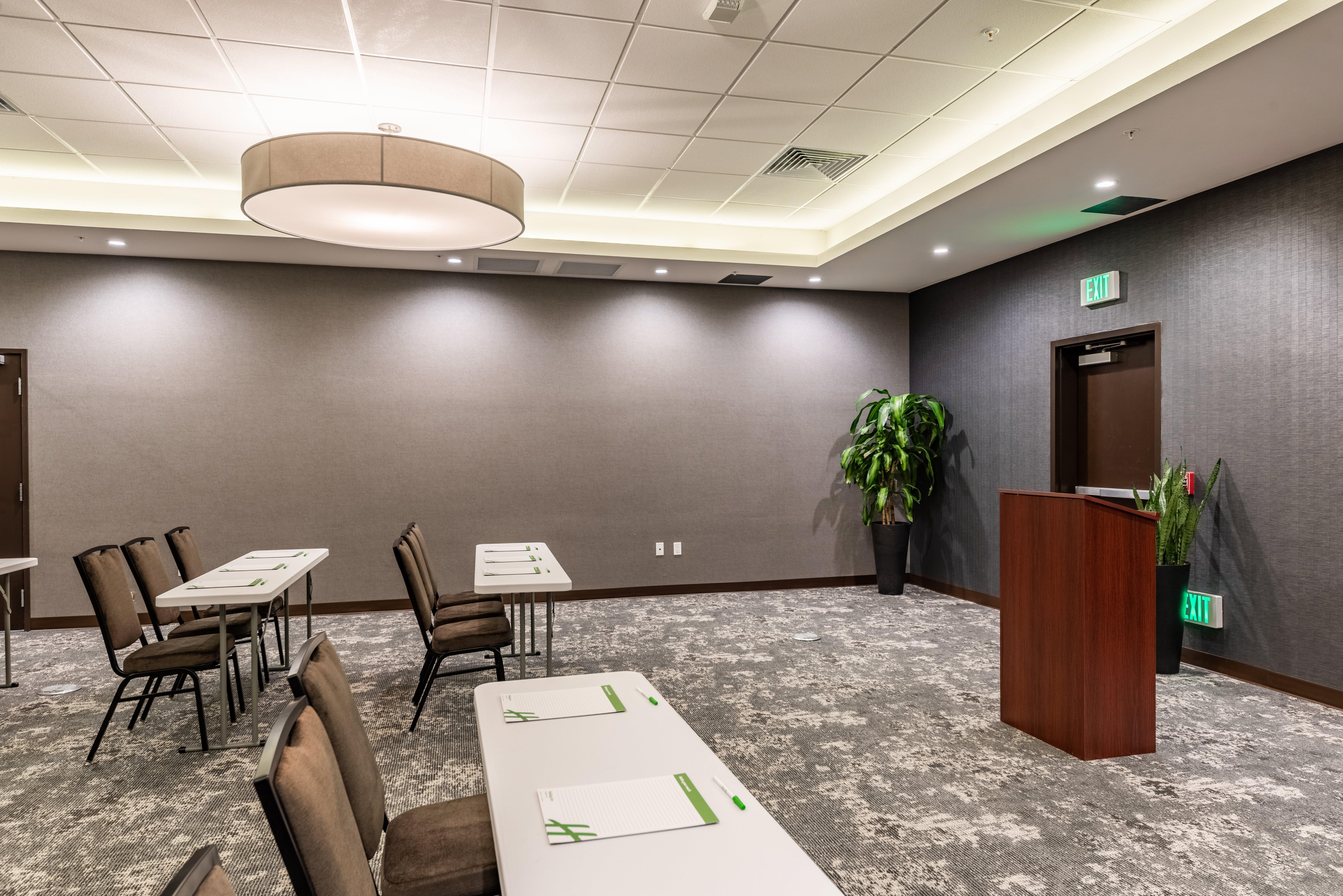 Holiday Inn Hotel & Suites Silicon Valley - Milpitas By Ihg Exterior foto